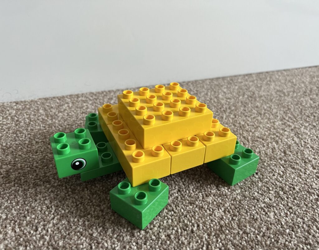 Simple Duplo Turtle Model 